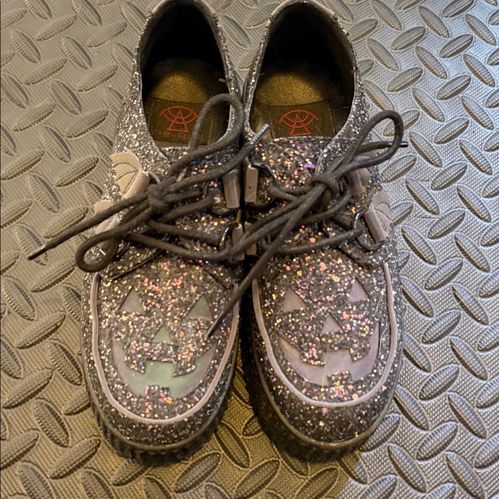Sparkly Black Pumpkin Shoes
